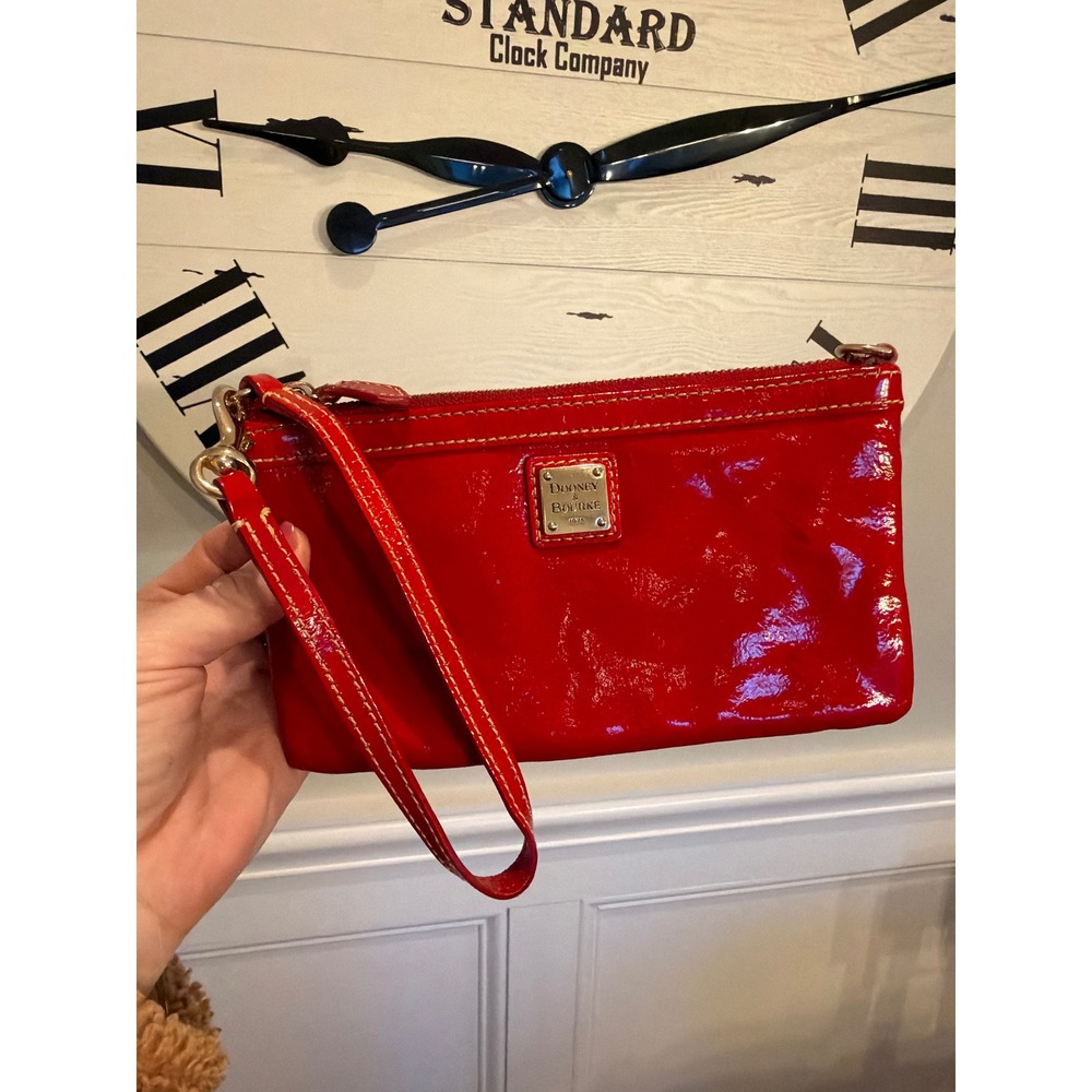 Dooney & Bourke Red Patent Leather Wristlet Clutch Wallet Pouch Glossy Y2K